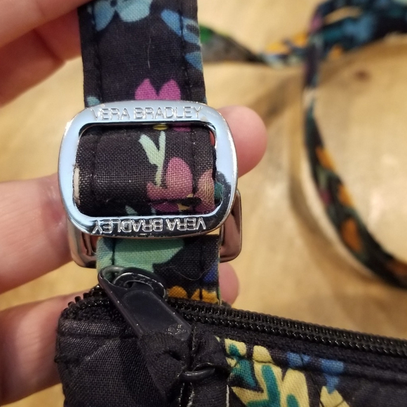 Vera Bradley Crossbody Purse Floral Flower AOP Allover - Picture 9 of 10